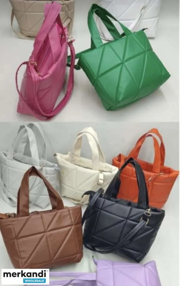 Los bolsos de mujer de calidad superior y diseño moderno están disponibles en una variedad de colores.