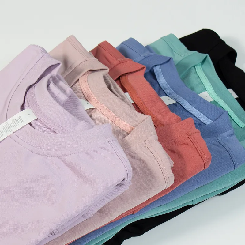 Mujeres de gran tamaño Cuella de cuello Topio Top Camisa de gimnasio de yoga Fitness de manga larga