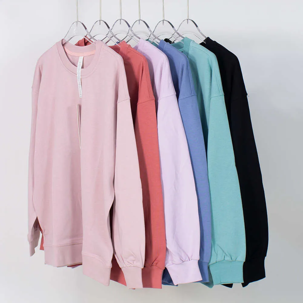 Mujeres de gran tamaño Cuella de cuello Topio Top Camisa de gimnasio de yoga Fitness de manga larga