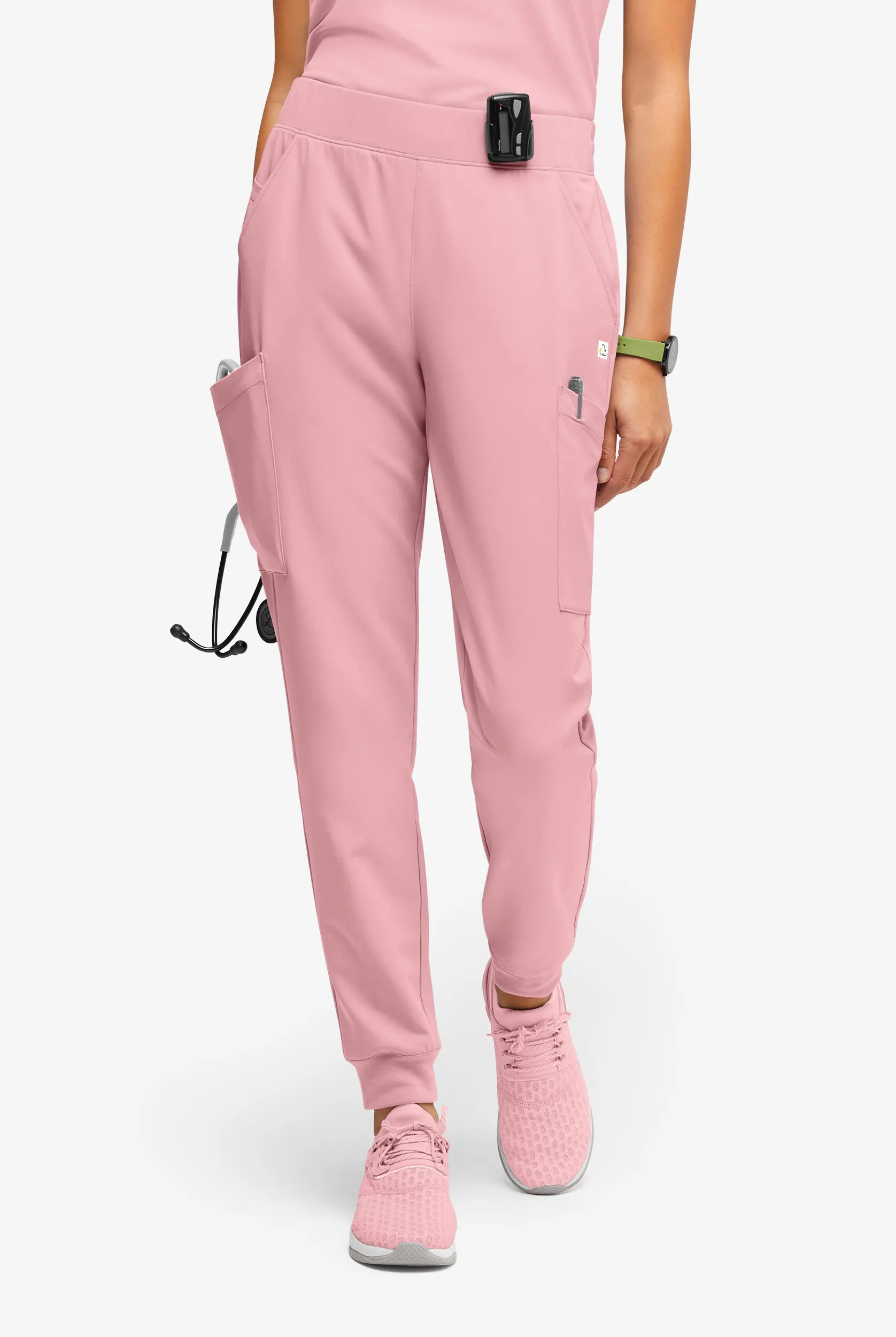 Pantalón médico ReSurge Amber estilo jogger con piernas pitillo y 7 bolsillos para mujer