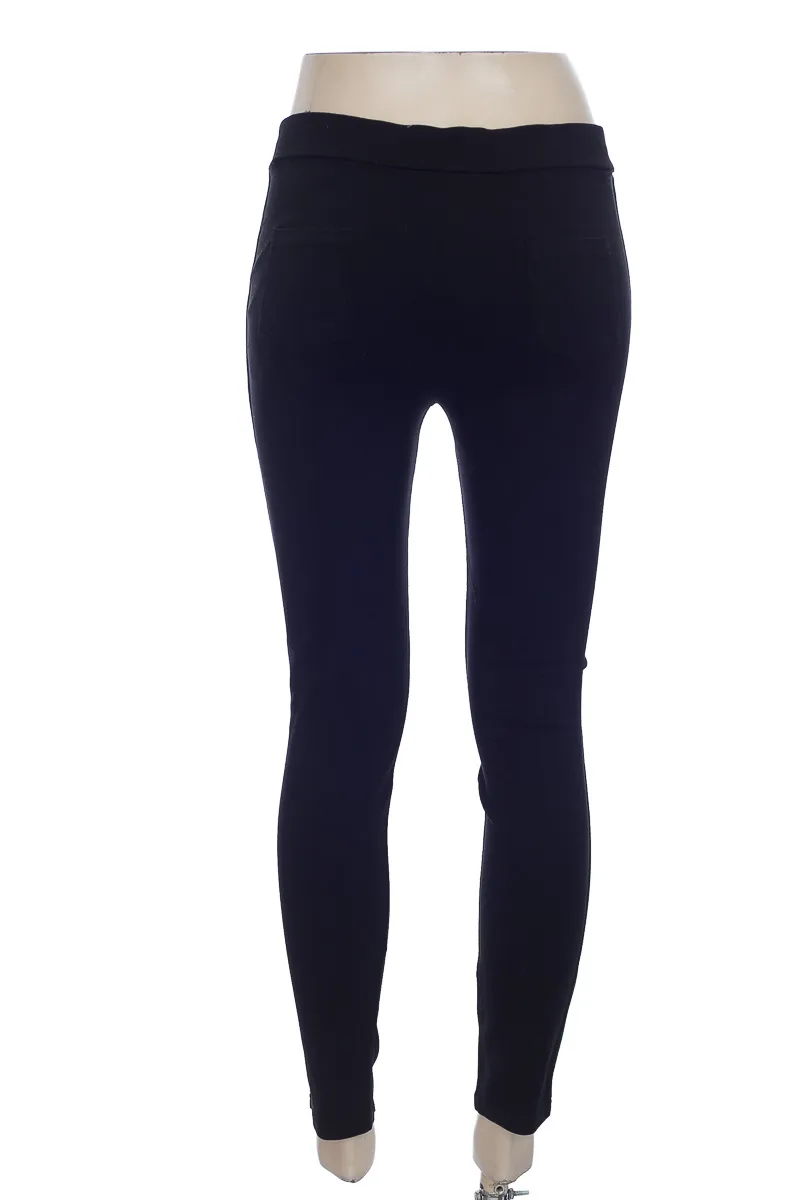PANTALóN COLOR NEGRO  SECRET