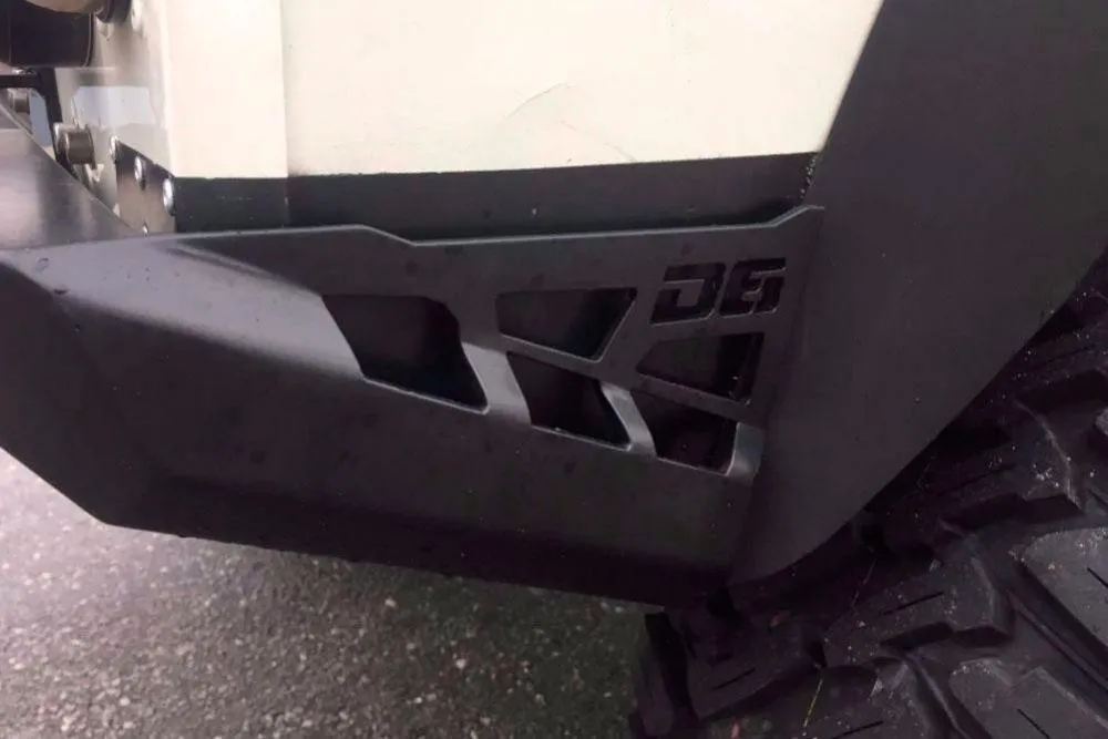 Protectores esquinas traseras Defender 90