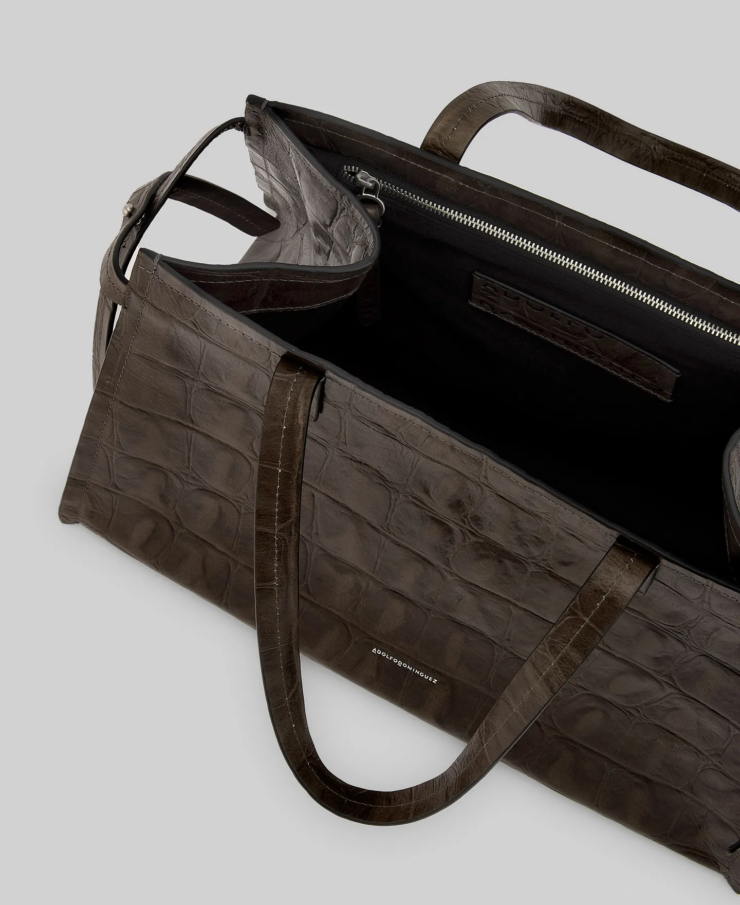 Responsible leather coco bag woman