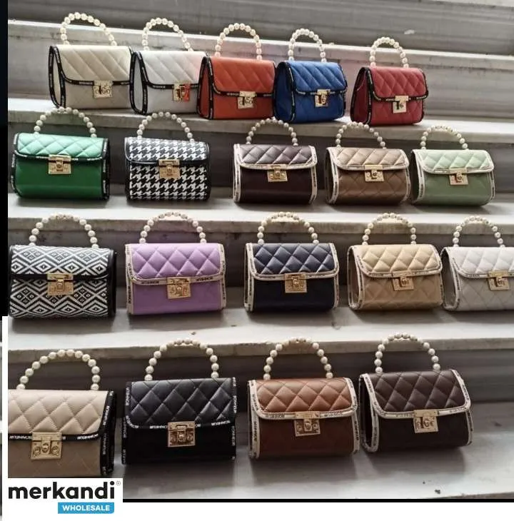 Selección de bolsos de moda para mujer de Turquía DMY con una variedad de modelos y variantes de color.