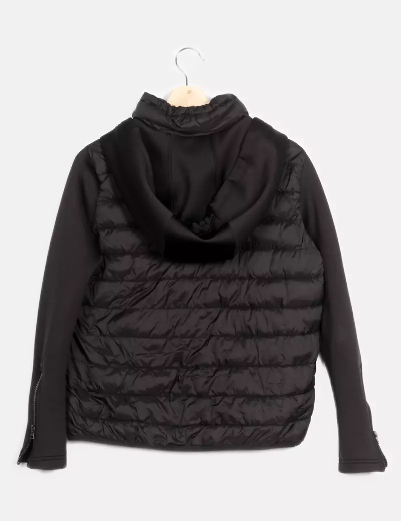 Zara Plumas